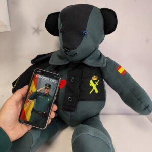 Osito guardia Civil con corazon y movil